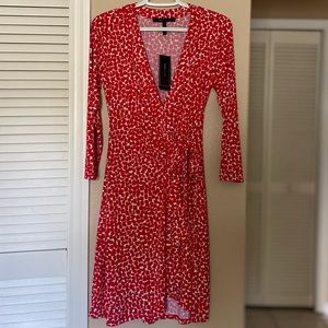 BCBGMaxazria red and white combo wrap dress